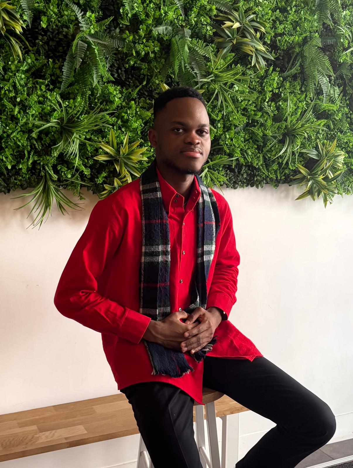 Portrait de Claude MENYE